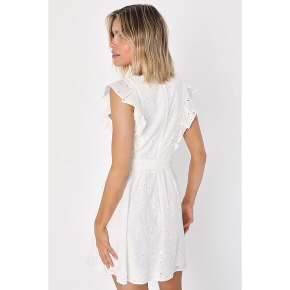 Lulus Flirtatious in Florence White Ruffled Eyelet Cotton Mini Dress Weekend M - Picture 2 of 10